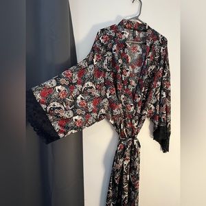 Kimono silk housecoat